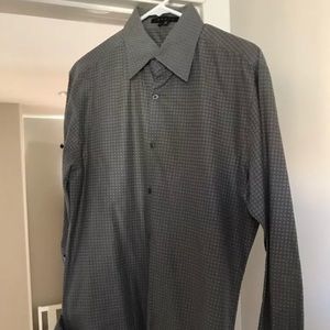 Men’s Theory button up size Medium